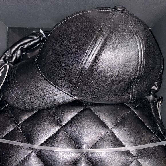 Steve Madden Black Gift Set Quilted Nylon Hobo & Baseball Cap Leather Look HTF - Picture 4 of 7